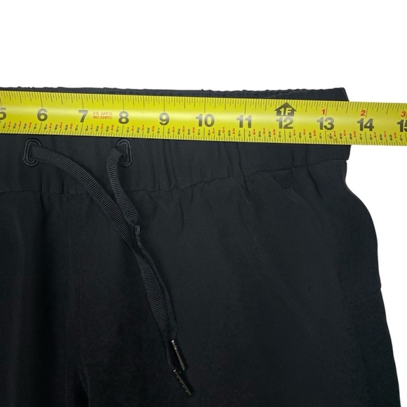 LULULEMON On The Fly Crop Woven Black Pants Size 4 - Picture 12 of 14
